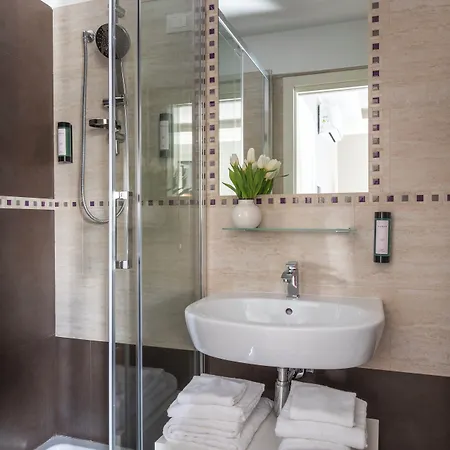 Naman Hotellerie - Spagna 4*